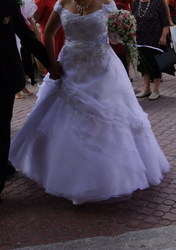 Свадебное платье 50-54 раз. очень пышное