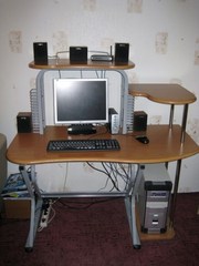 Стол для  компьютера